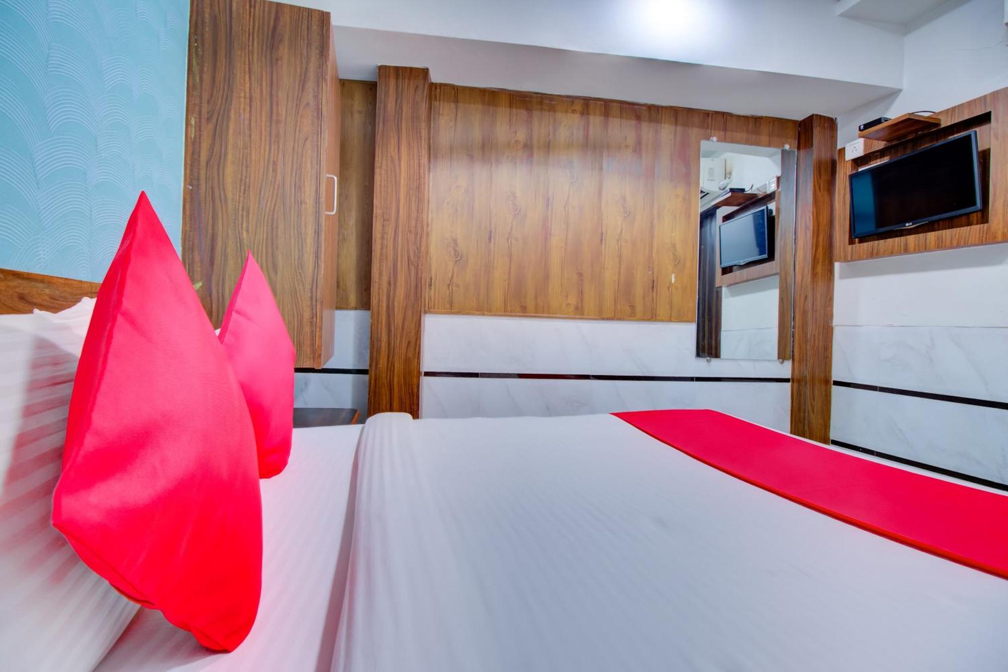 Hotel O Sion Residency Mumbai Exterior photo